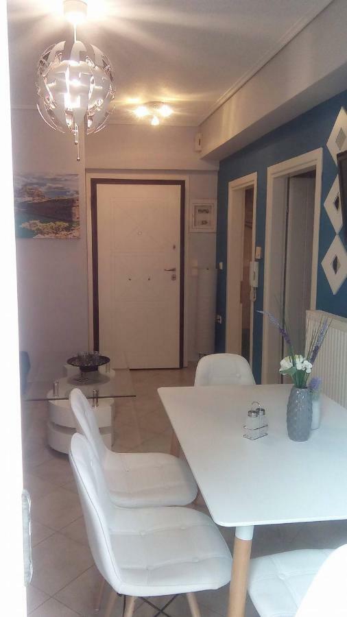 Amazing Apartment In The Center อเล็กซานโดรโพลิส ภายนอก รูปภาพ